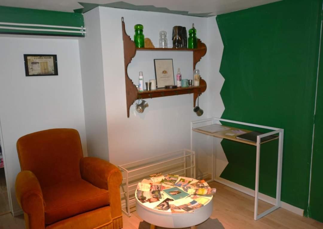 Le Vert Nomade Glomel 외부 사진